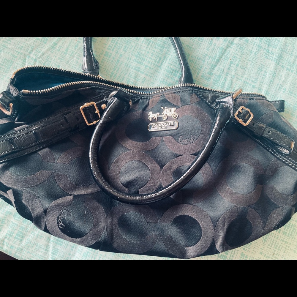 med sz COACH purse - blk & vibrant blue